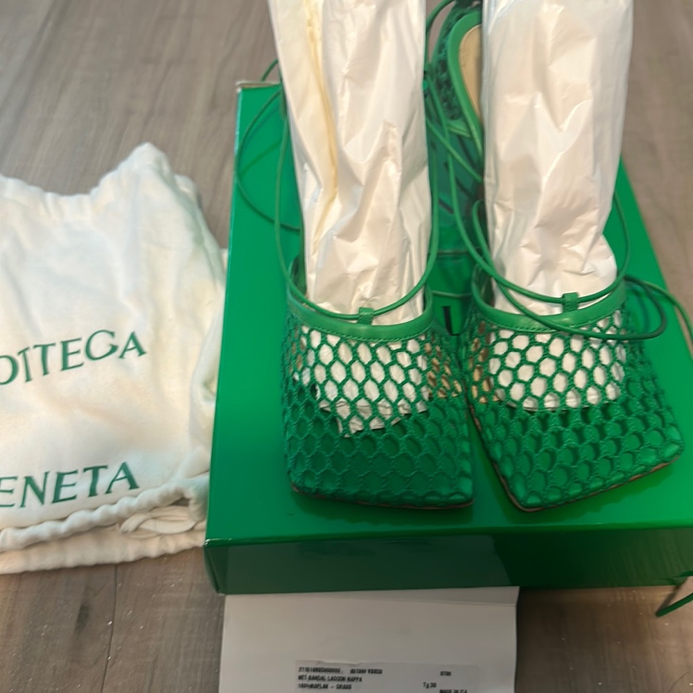 Bottega Venetia Stretch Lace-Up Sandal